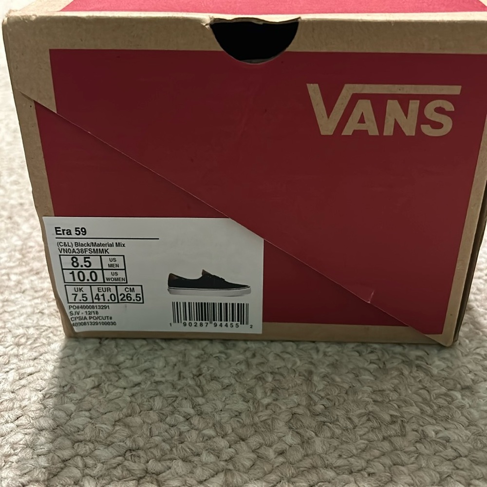 Vans men’s black shoes